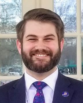 Headshot of Bradley Sawyer